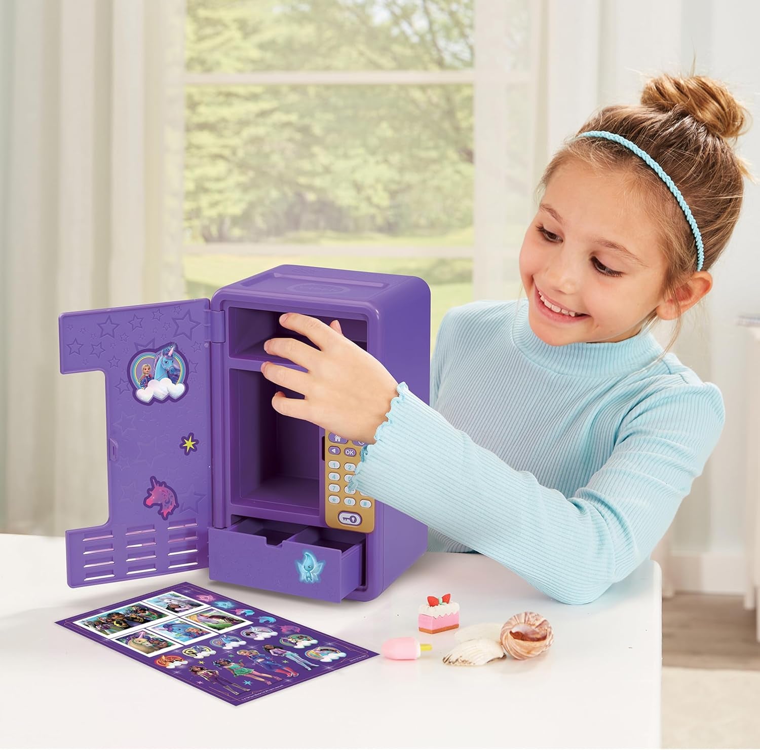- Kidisecrets Mon Casier Magic Locker L'École Des Licornes - Coffre Secret Avec Code, Jeux, Réveil Et Musique - Boîte Secrète Personnalisable - Cadeau Enfant Dès 5 Ans - Contenu En Français
