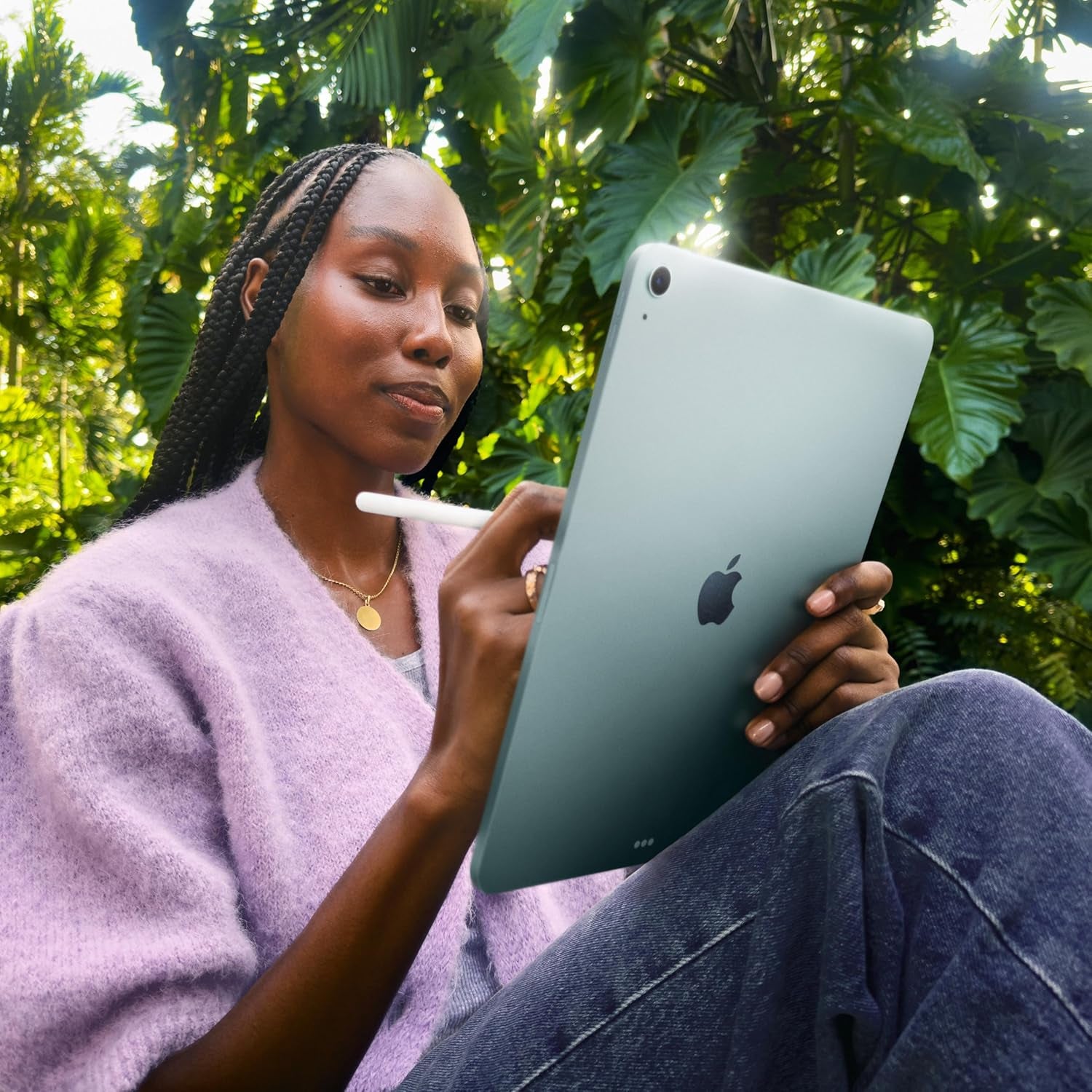 Ipad Air 13 Pouces Avec Puce M3 :  Intelligence, Écran Liquid Retina, 128 Go, Caméras Avant/Arrière 12 Mpx, Wi-Fi 6E Et Connectivité Cellulaire 5G, Touch ID, Autonomie D’Une Journée – Bleu