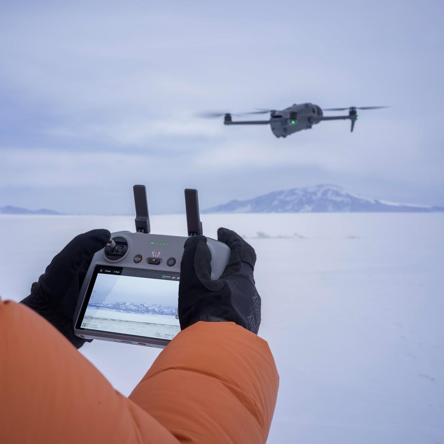 Mavic 4 Pro Avec  RC 2, Drone Phare À Triple Caméra Avec Caméra Hasselblad CMOS 4/3 100 MP, Drone Pour Professionnels, Transmission Vidéo Sur 30 Km, Temps De Vol Maximal De 51 Min