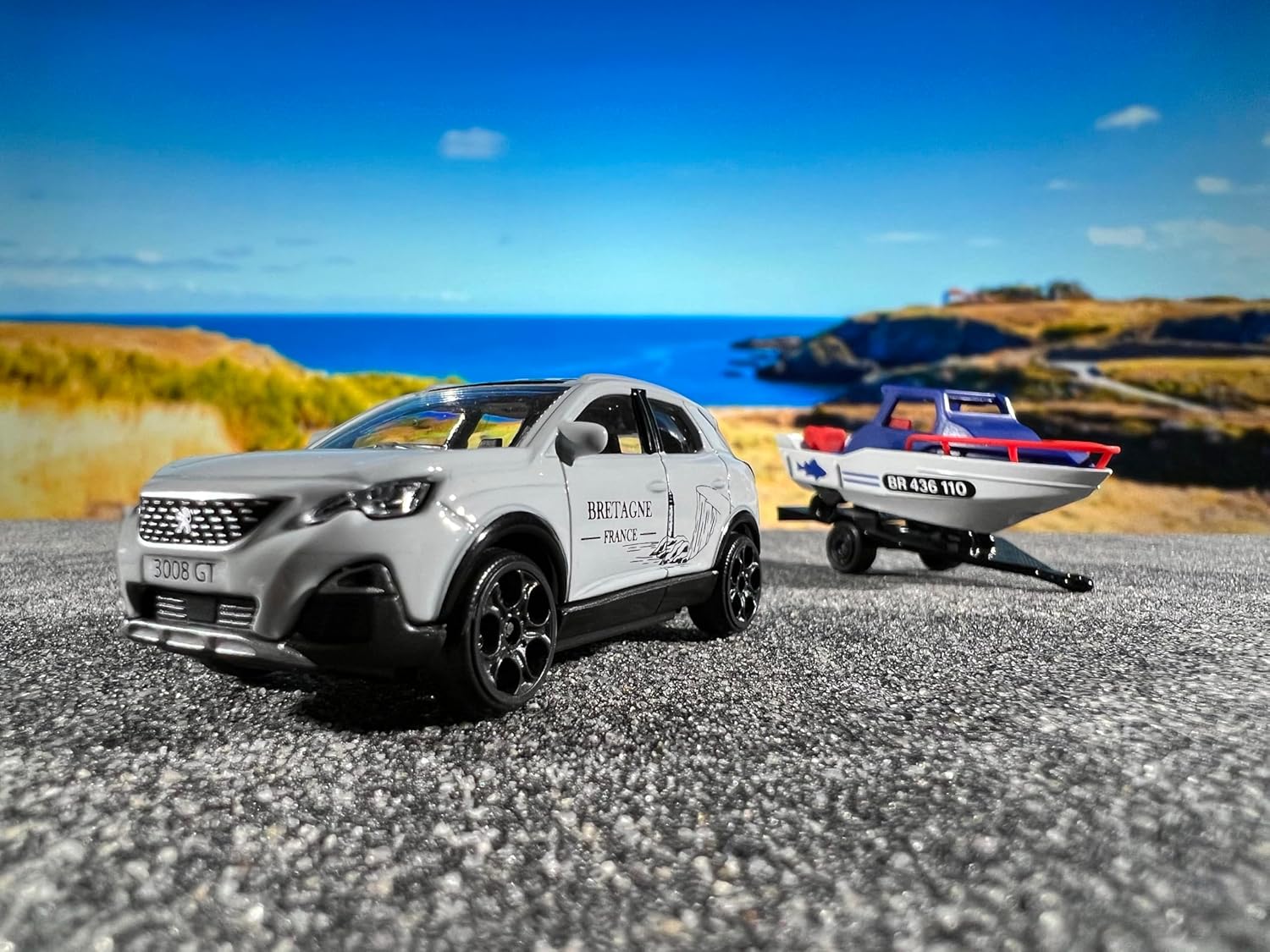 - French Touch Bretagne - 1 Véhicule Premium - Voitures Miniatures En Métal - Echelle 1/64Ème - 212055014Q04, Blanc
