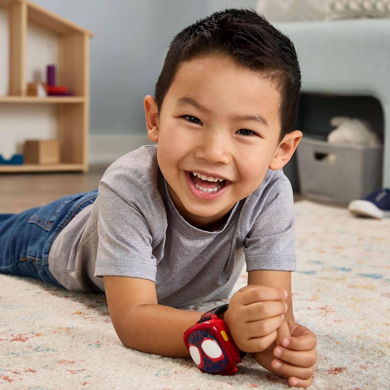 - La Montre-Jeu Interactive De Spin - Montre Enfant Spidey Avec Écran Animé, Bracelet Réglable, 9 Cadrans, 4 Jeux Éducatifs - Jouet Marvel - Cadeau Enfant De 3 Ans À 7 Ans - Contenu En Français