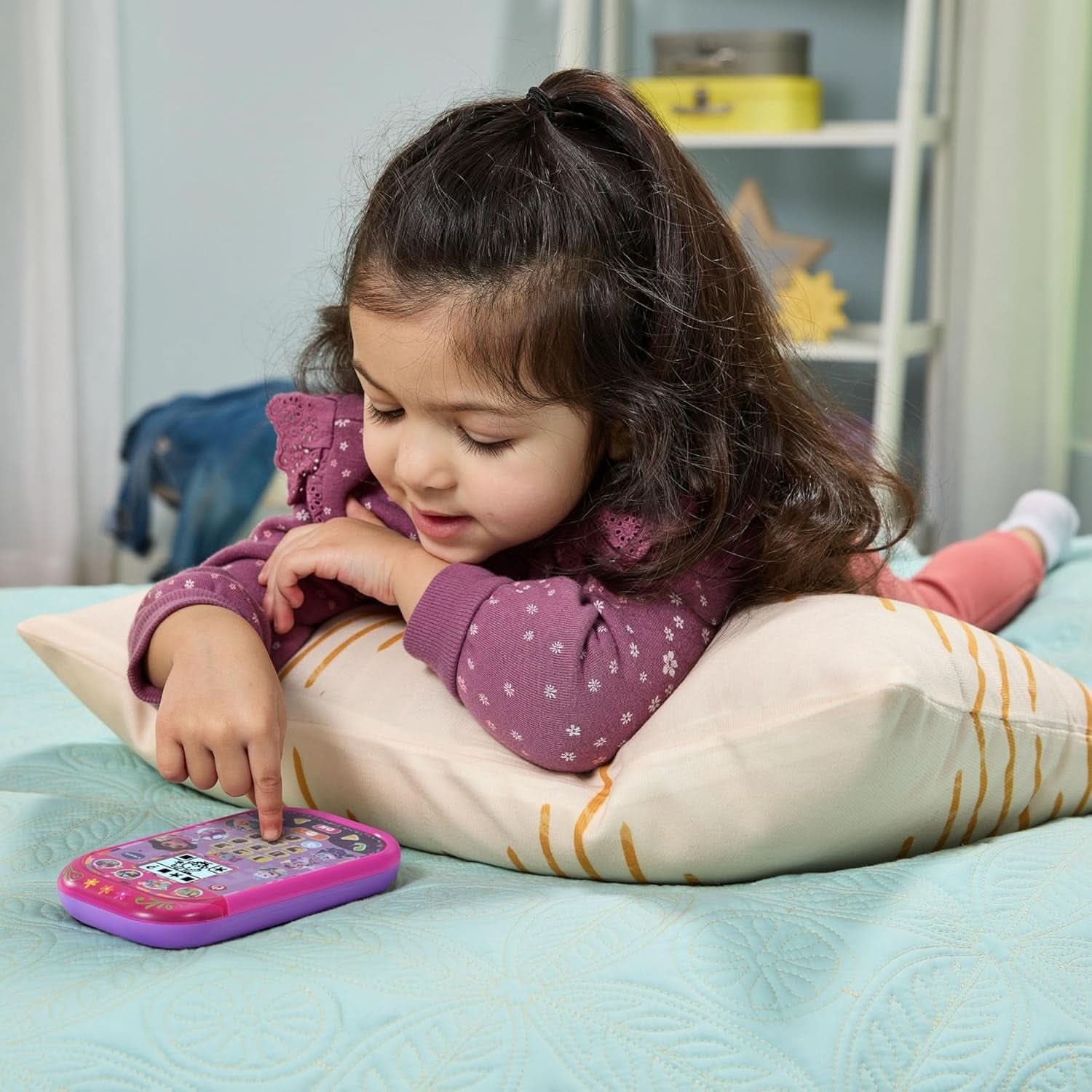 - Dora L’Exploratrice Le Smartphone Éducatif - Téléphone Enfant Bilingue Avec Écran Rétroéclairé, 4 Jeux - Jouet Interactif Dora - Cadeau Enfant De 3 Ans À 7 Ans - Contenu En Français Et Anglais
