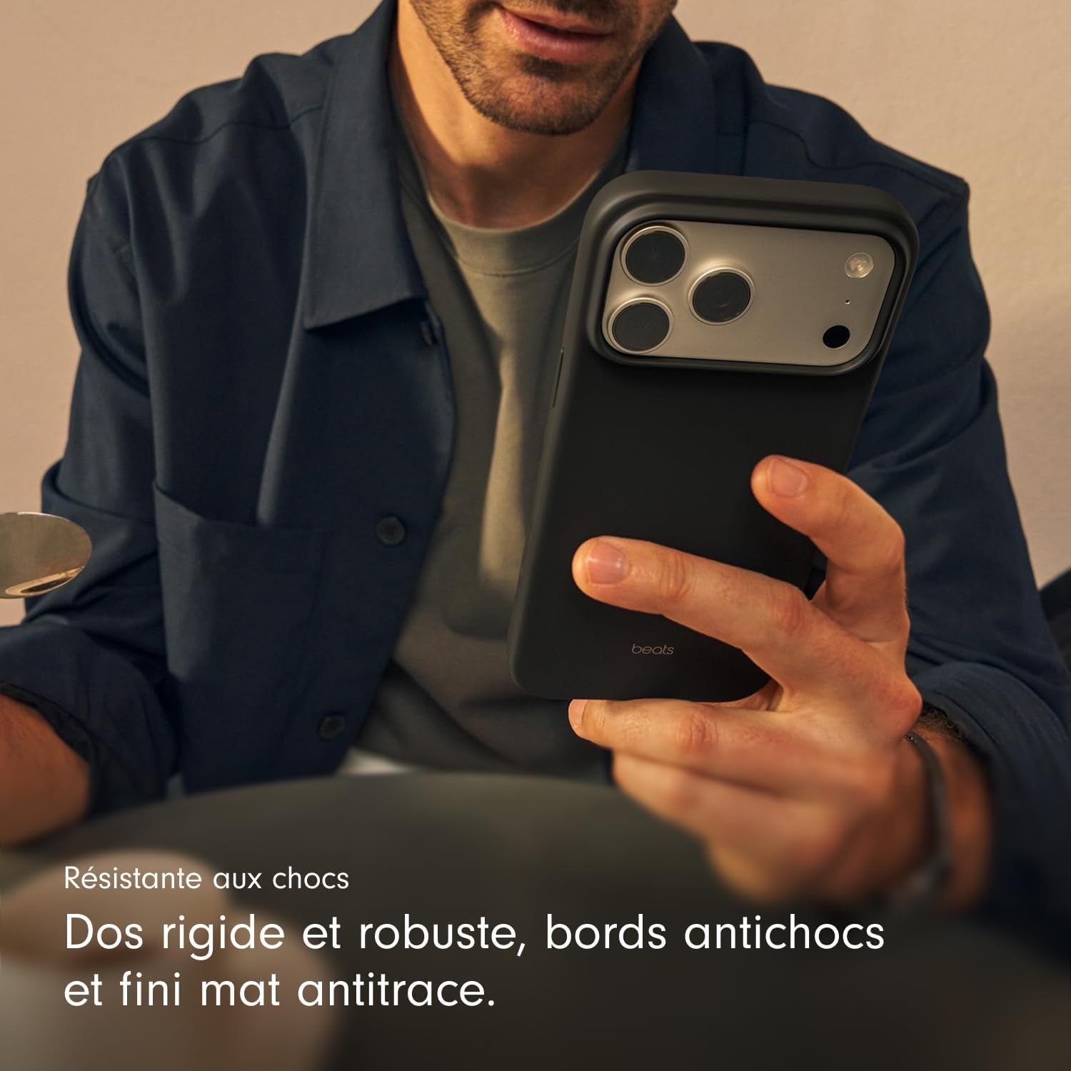 Coque Pour Iphone 17 Équipée Magsafe Avec Commande De L'Appareil Photo, Fini Mat, Doublure En Tissu Microfibre - Gris Granite