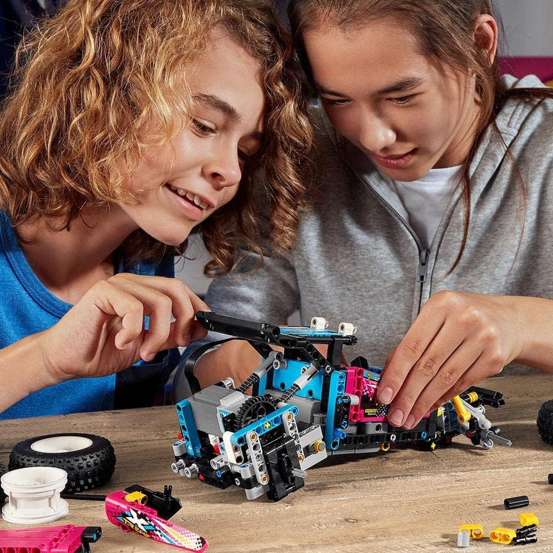42124 Technic Buggy Tout-Terrain, Jouet Voiture Télécommandée RC, Suspensions AV Et AR, Control+, Idée Cadeau Garçons Et Filles, 10 Ans Et Plus