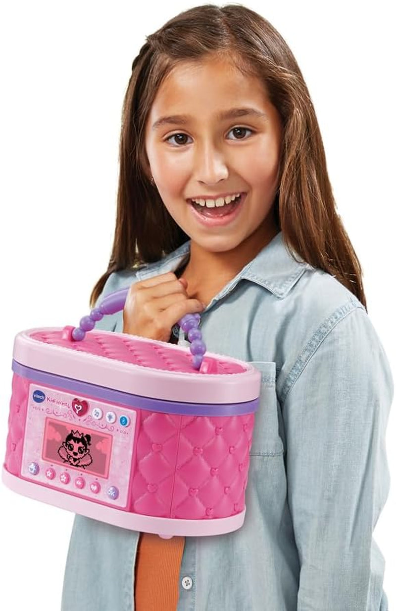 - Kidisecrets Ma Mallette Beauté Magique Rose - Boîte Secrète Avec Code, Miroir LED, Bluetooth, Jeux - Vanity Maquillage, Boîte À Bijoux Musicale - Cadeau Enfant Dès 5 Ans - Contenu En Français